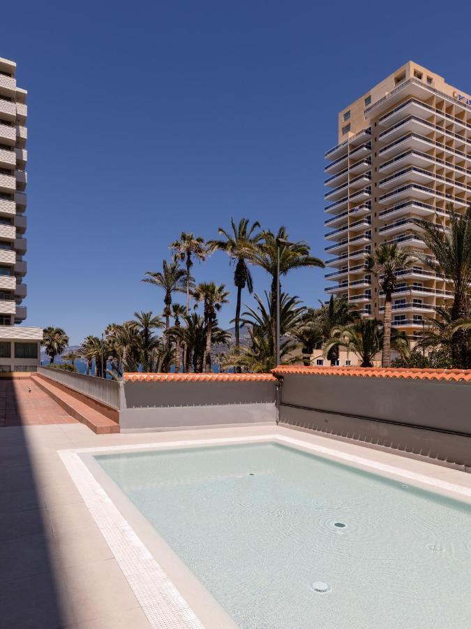 Palmeras Playa Studio: Pools, Beach, Sun & Shore Puerto de la Cruz  Luaran gambar